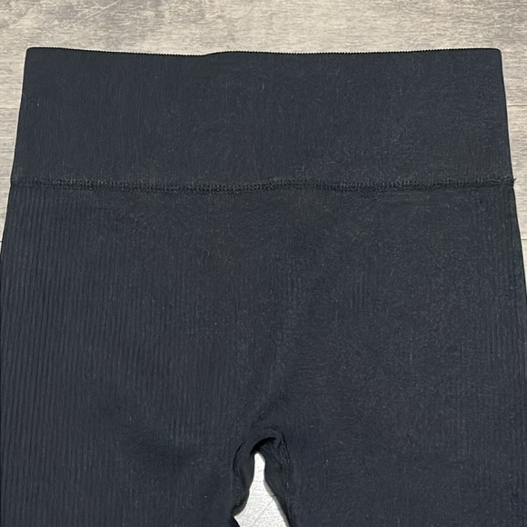 AliExpress Seamless Ribbed Leggings - Black - Small - Picture 4 of 5